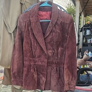 Elegant Burgundy Women's Blazer